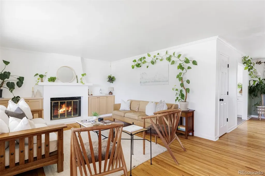 7018 S Valentia Street Centennial CO 80112