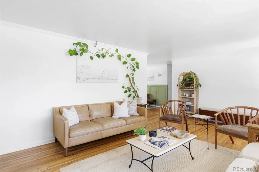 7018 S Valentia Street Centennial CO 80112