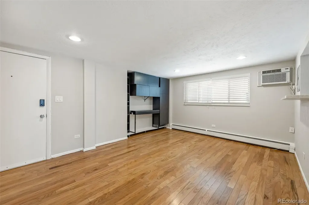352 S Lafayette Street Denver CO 80209