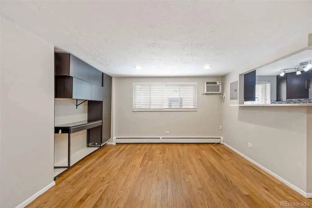 352 S Lafayette Street Denver CO 80209