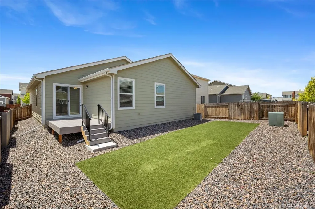 47323 Iris Avenue Bennett CO 80102