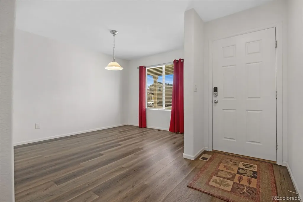 47323 Iris Avenue Bennett CO 80102