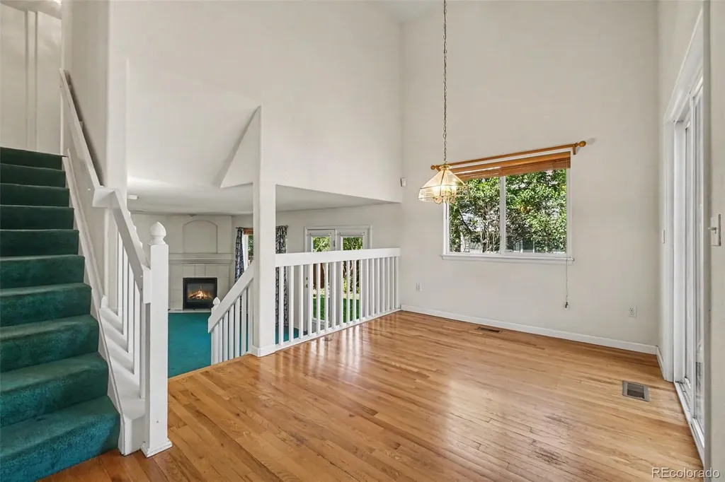 305 Maggie Street Longmont CO 80501