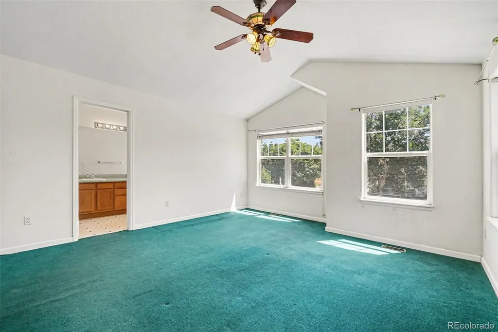 305 Maggie Street Longmont CO 80501