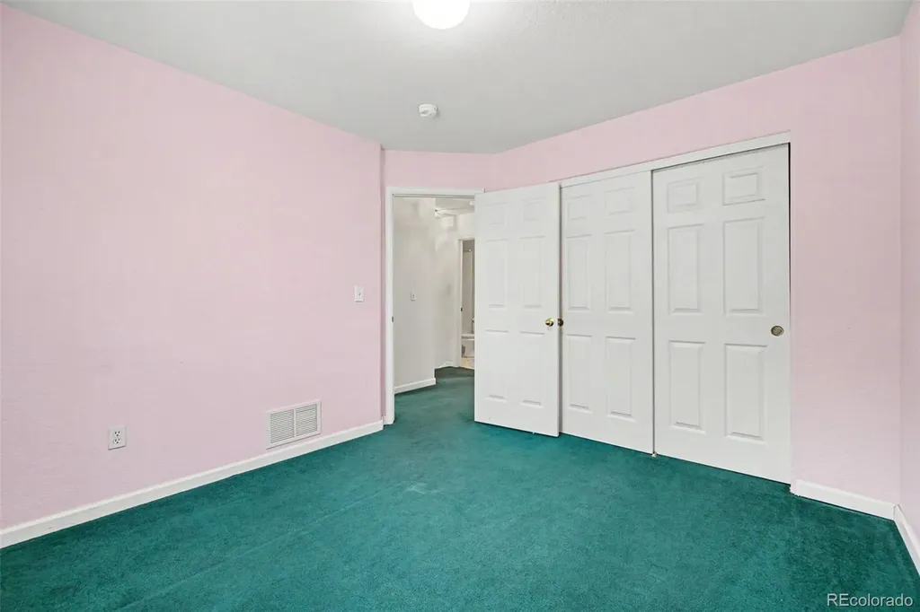 305 Maggie Street Longmont CO 80501