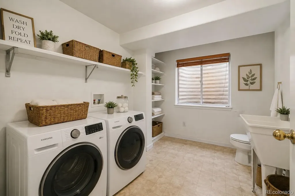 305 Maggie Street Longmont CO 80501