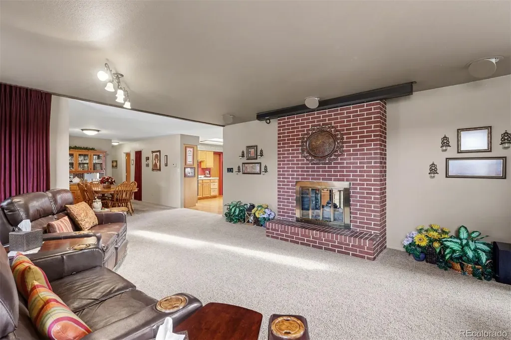 1124 Eagle Rock Road Colorado Springs CO 80918