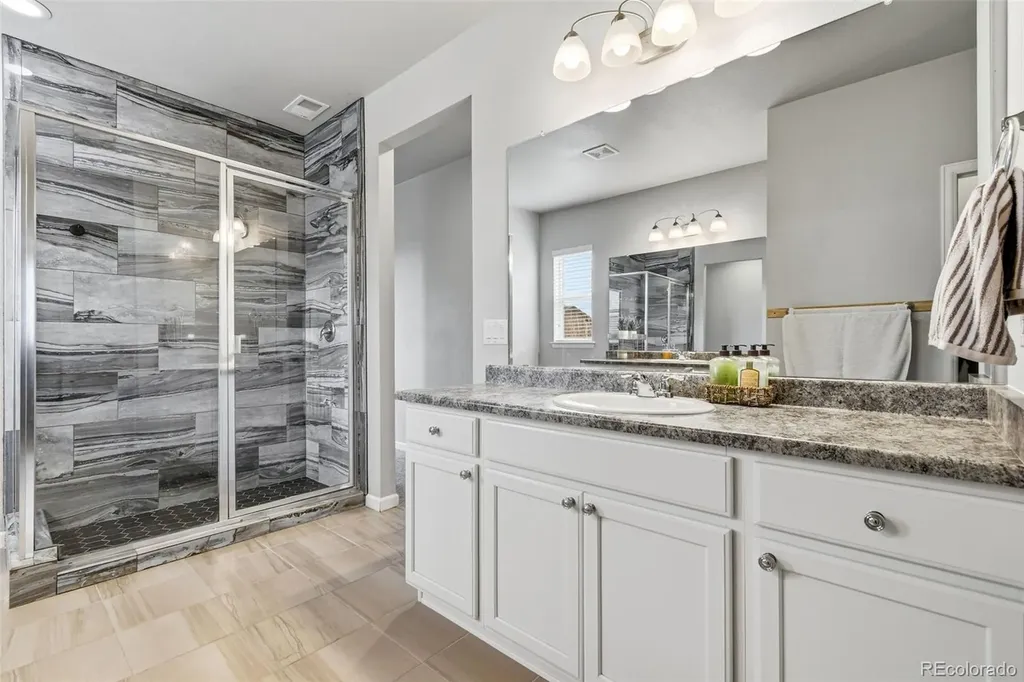 18676 W 93rd Avenue Arvada CO 80007