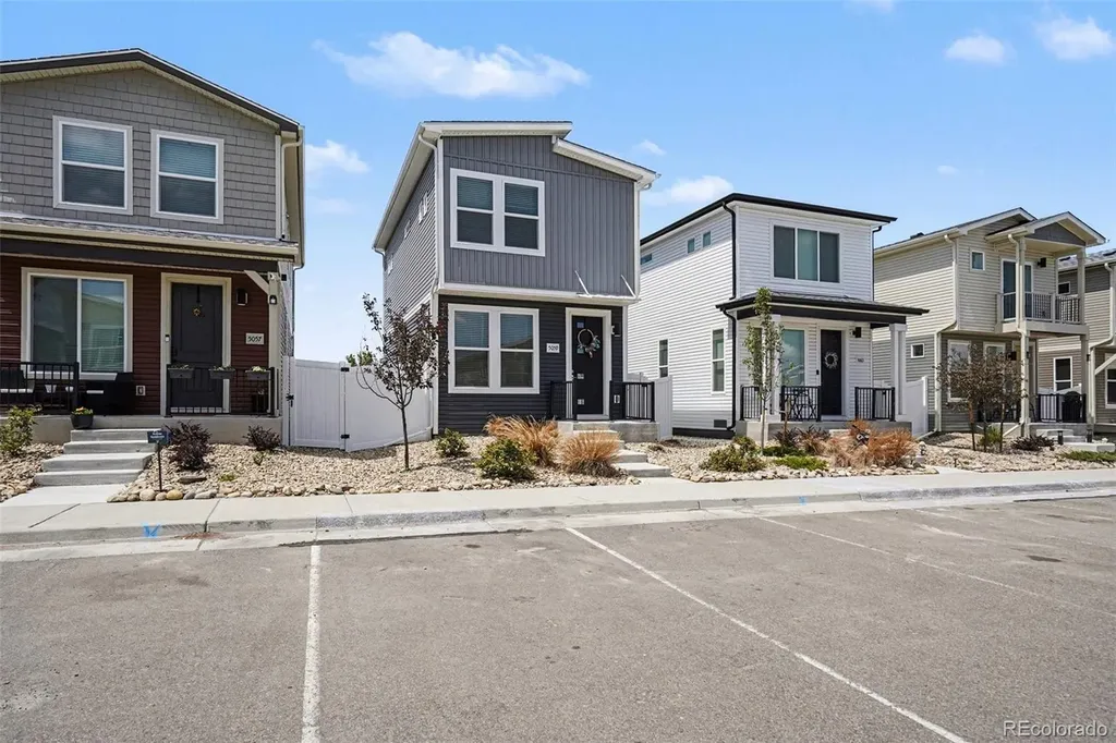 5059 N Walden Way Denver CO 80249