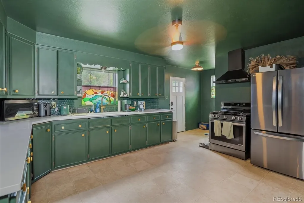 316 E 6th Street Trinidad CO 81082