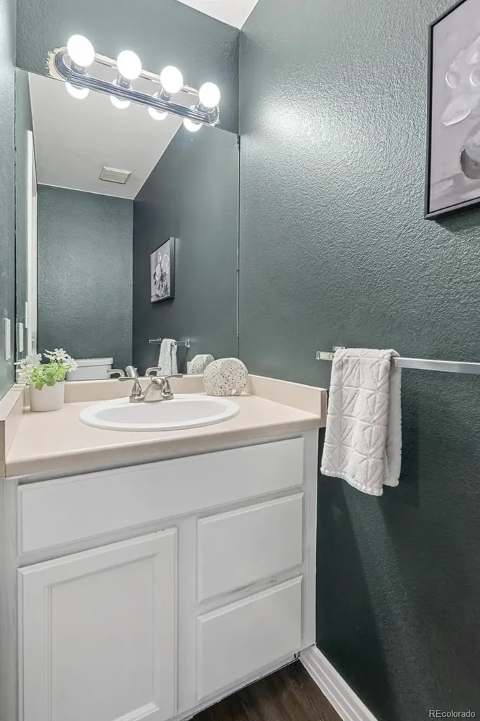 6450 W 44th Place Wheat Ridge CO 80033