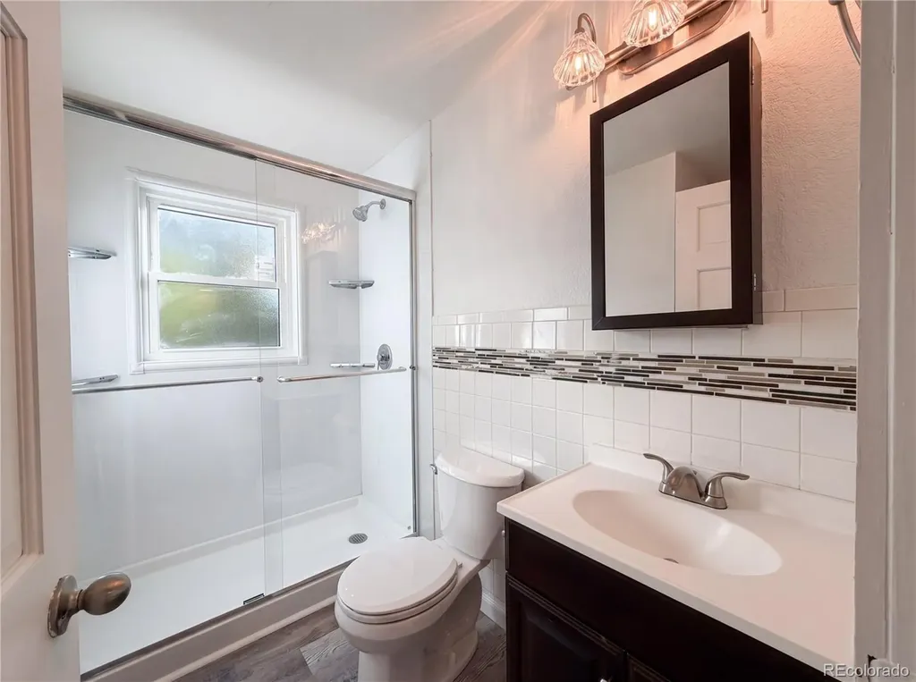 433 Sunnyside Lane Longmont CO 80504