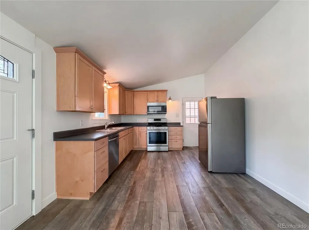 433 Sunnyside Lane Longmont CO 80504