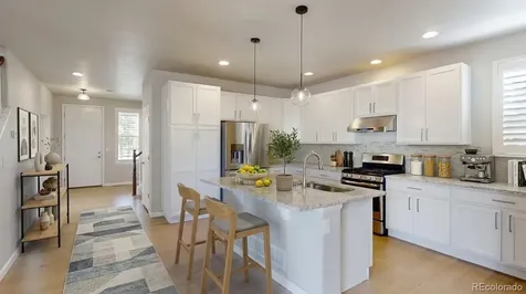 521 E Hinsdale Avenue Littleton CO 80122