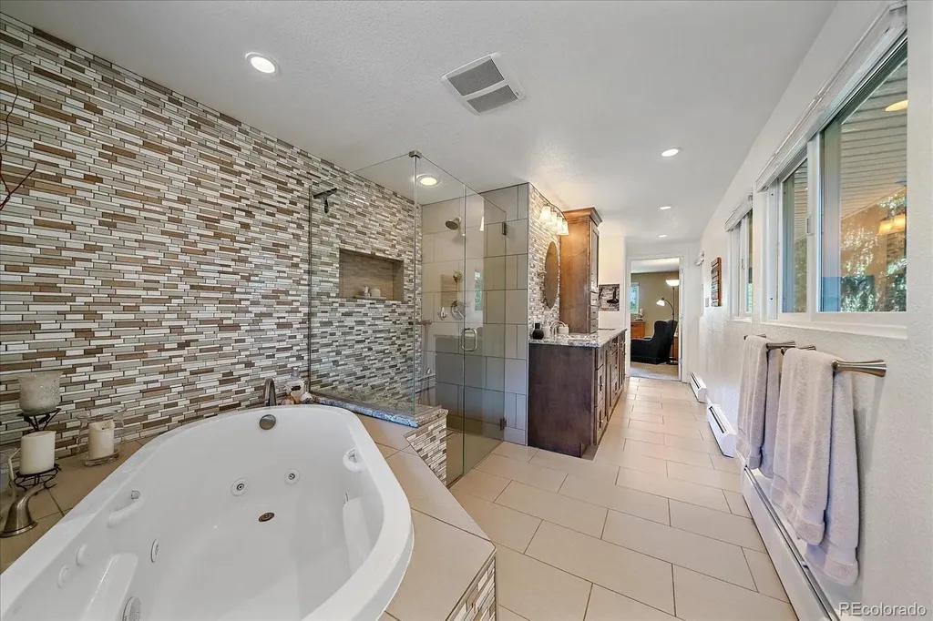 930 Reed Court Lakewood CO 80214