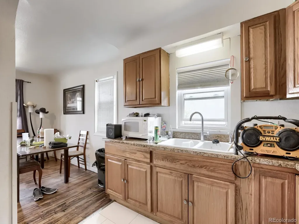 216 5th Avenue La Salle CO 80645