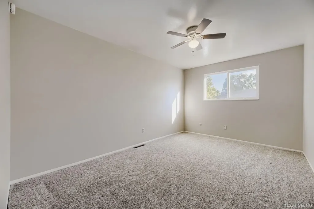 7056 W Rowland Avenue Littleton CO 80128