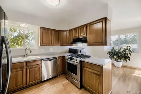 7056 W Rowland Avenue Littleton CO 80128