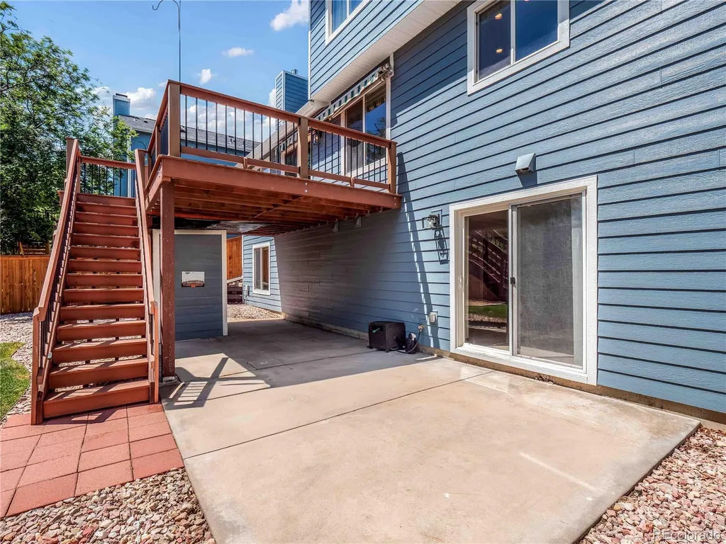 9304 Montrose Way Littleton CO 80126