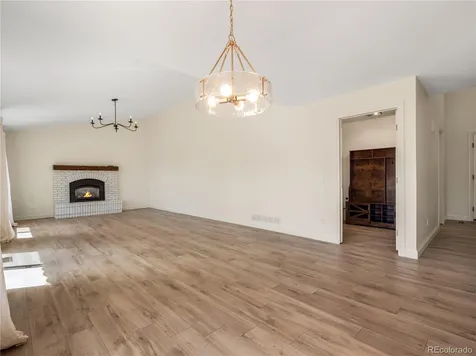 9304 Montrose Way Littleton CO 80126