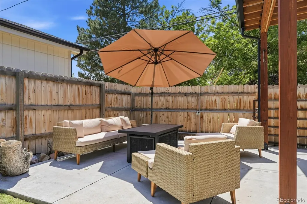 3791 S Huron Street Englewood CO 80110