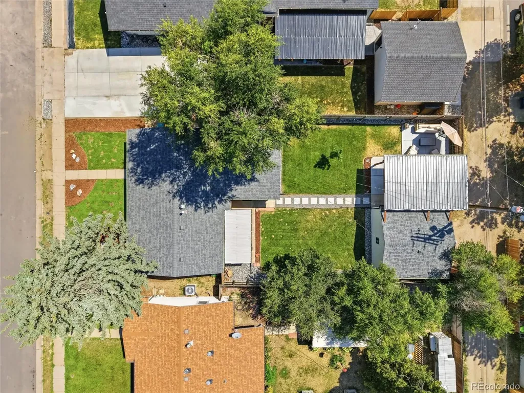 3791 S Huron Street Englewood CO 80110