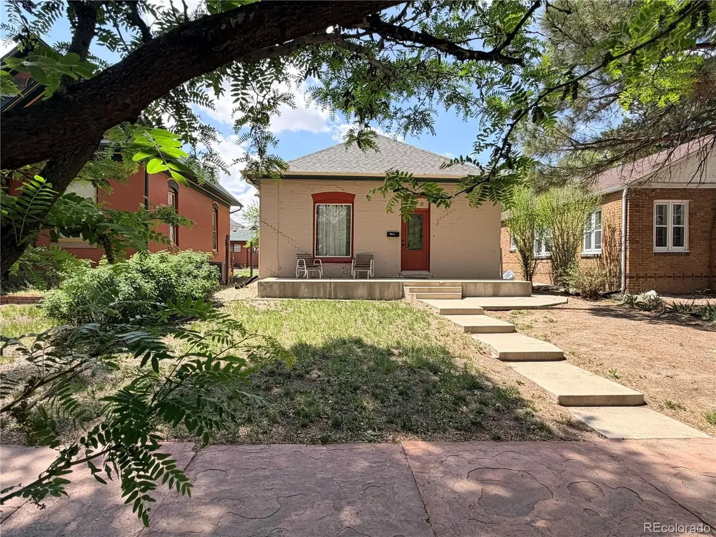 2025 N Greenwood Street Pueblo CO 81003