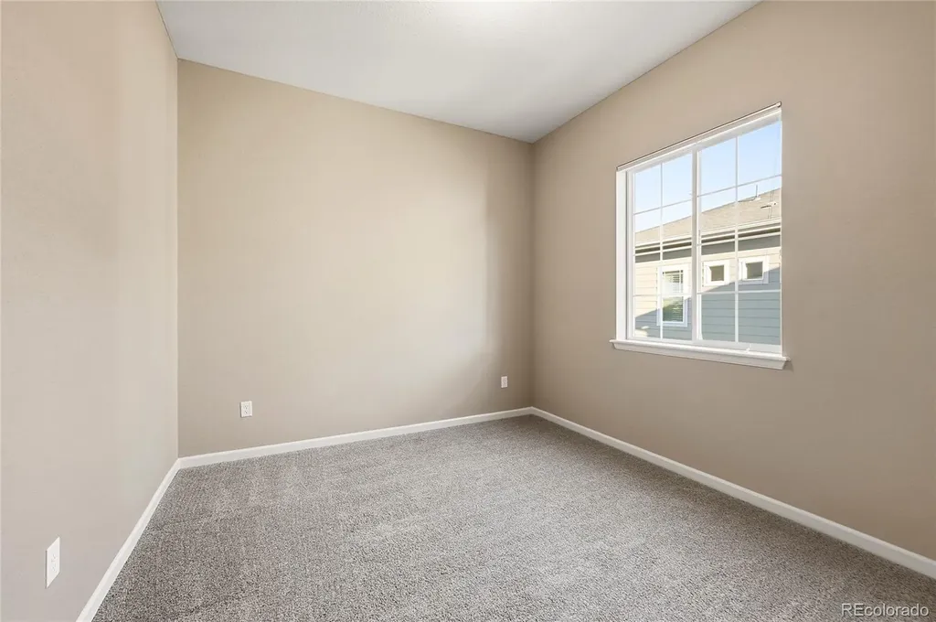 7170 S Riverwood Way Aurora CO 80016
