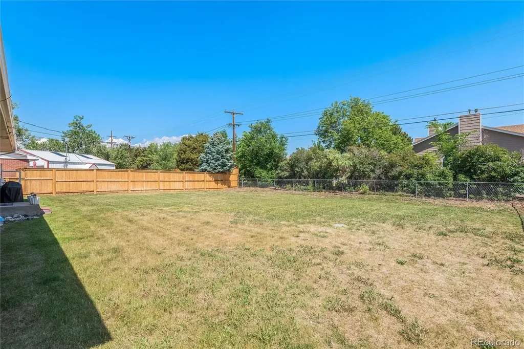 5071 W 66th Avenue Arvada CO 80003
