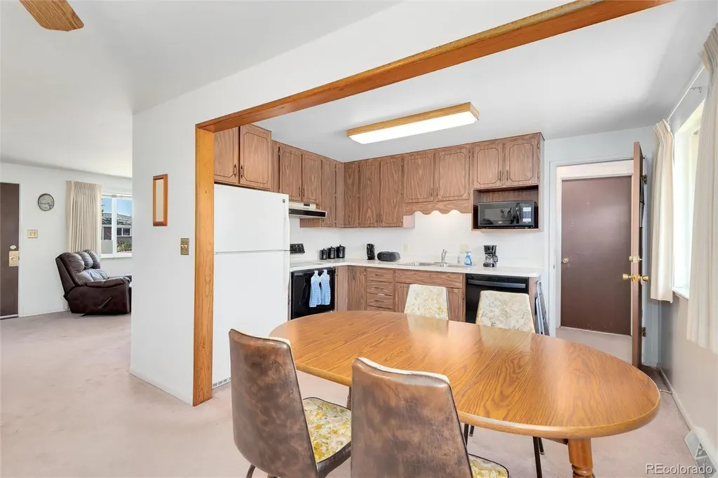 5071 W 66th Avenue Arvada CO 80003