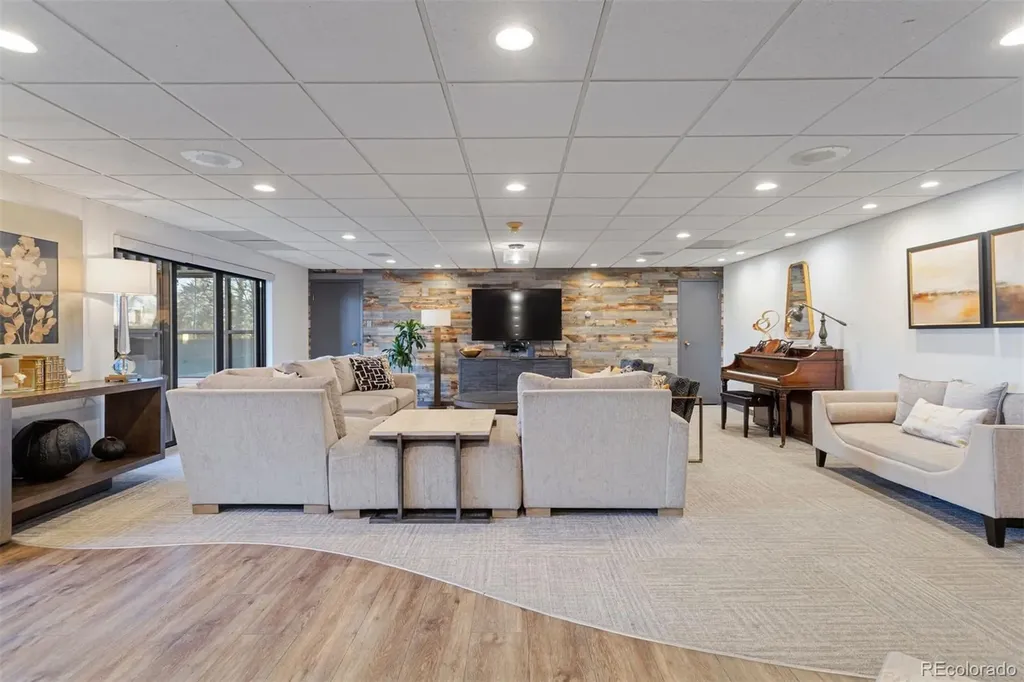 460 S Marion Parkway Denver CO 80209