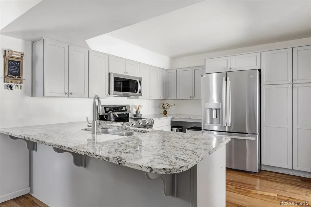 2645 S Xanadu Way Aurora CO 80014
