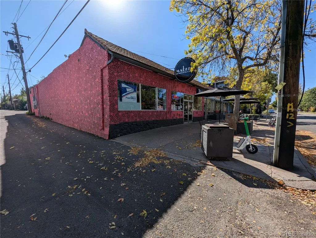 1135 N Elizabeth Street Denver CO 80206