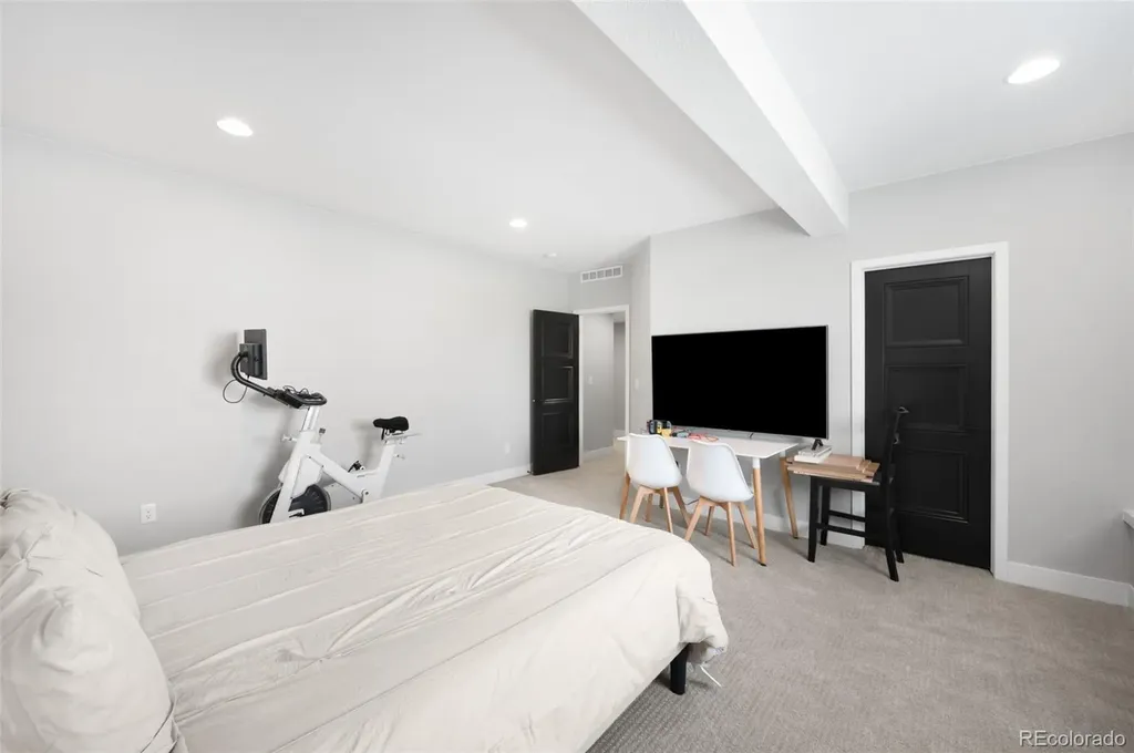 15392 Irving Court Broomfield CO 80023