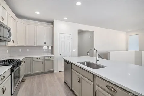 7285 S Titus Way Aurora CO 80016