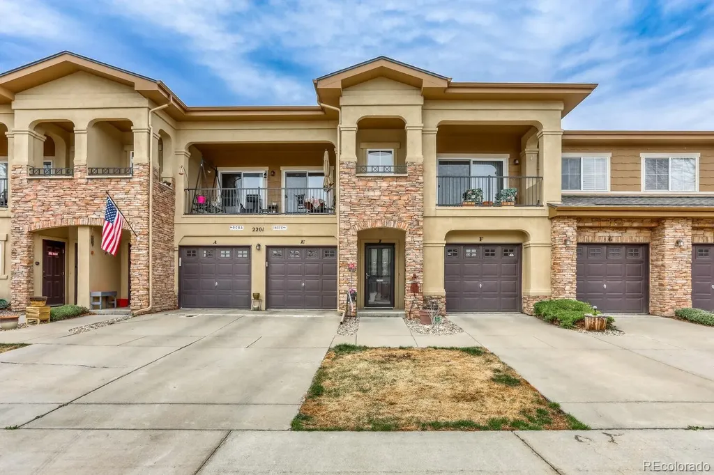 2201 Calais Drive Longmont CO 80504