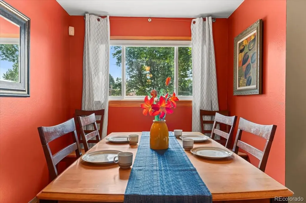 2337 S Patton Court Denver CO 80219