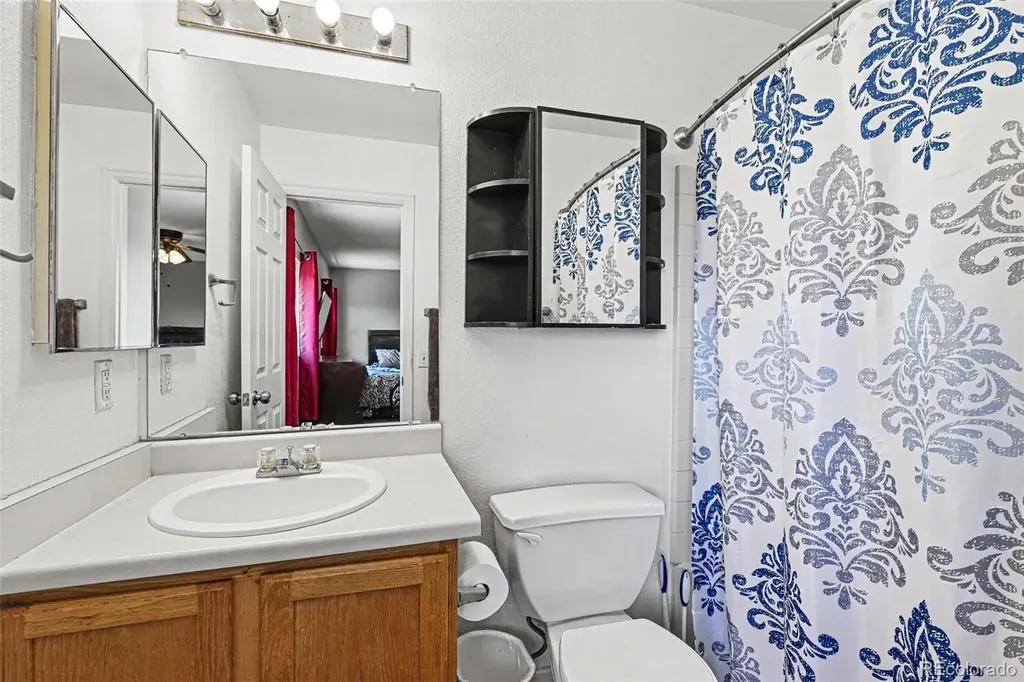 2374 E 110th Place Northglenn CO 80233