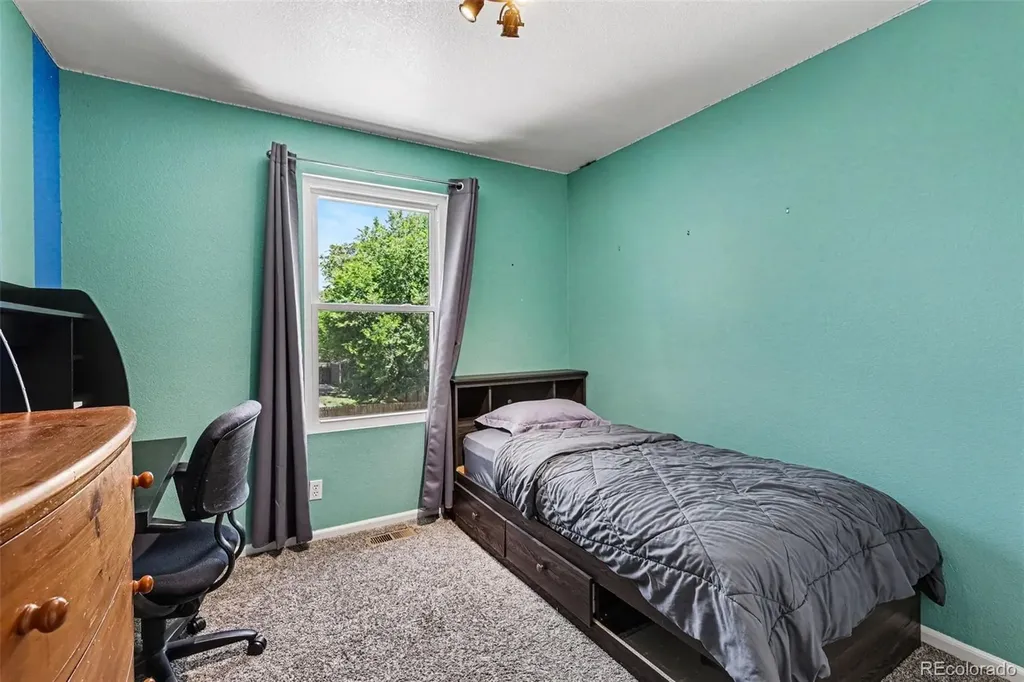 2374 E 110th Place Northglenn CO 80233