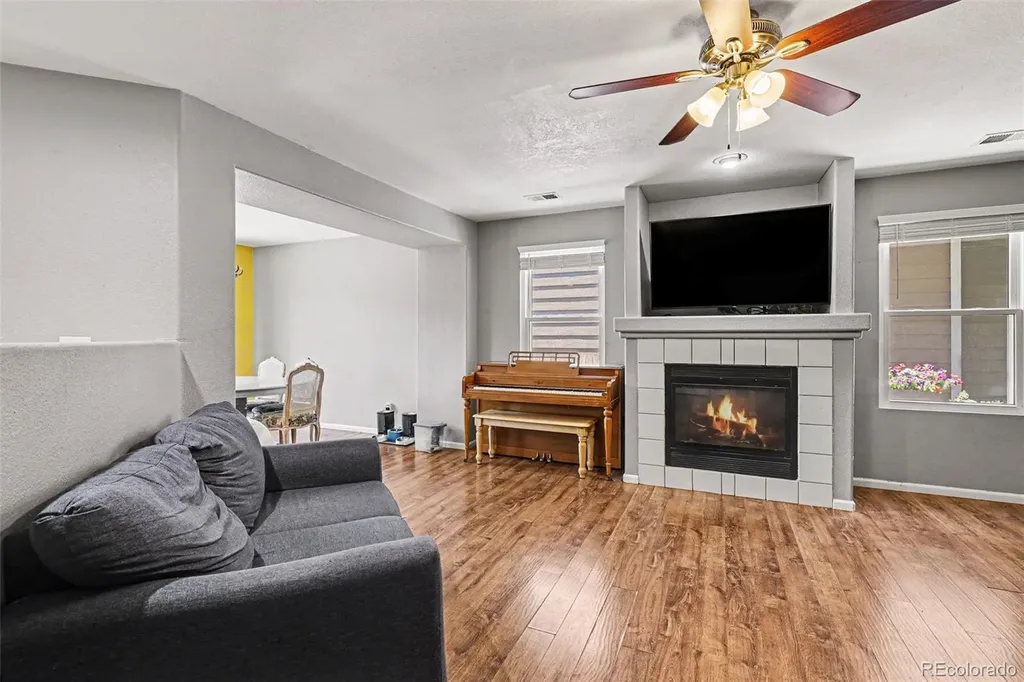 2374 E 110th Place Northglenn CO 80233