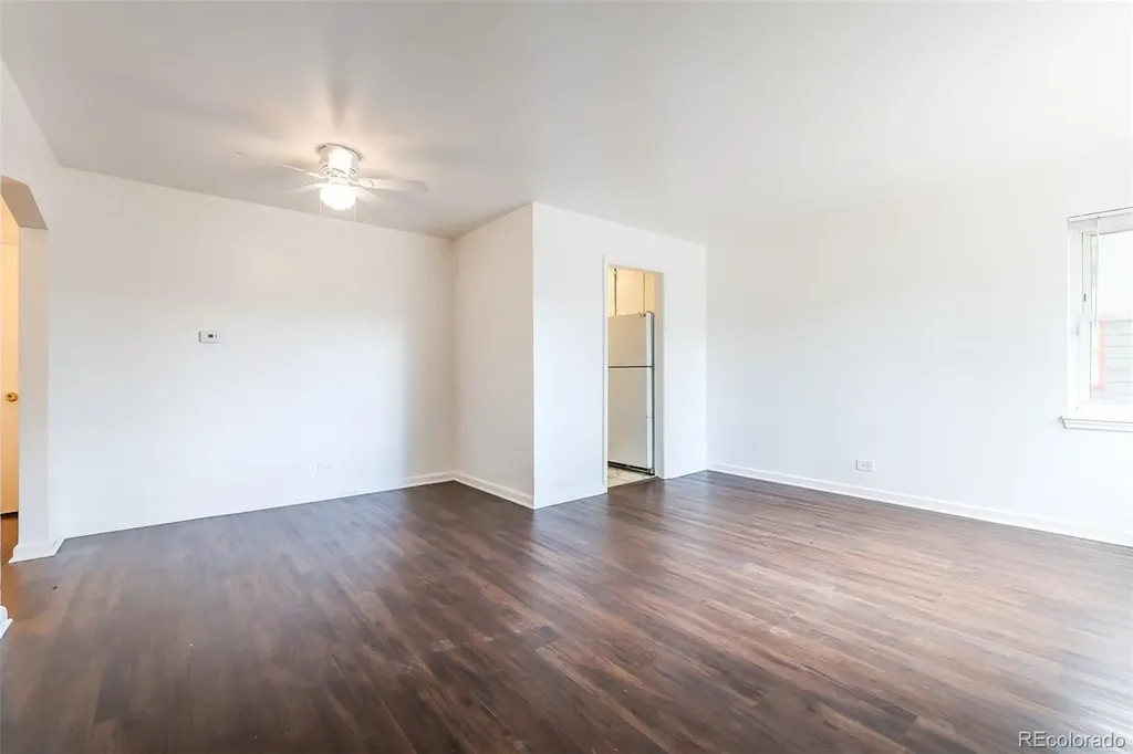 1616 Newark Street Aurora CO 80010