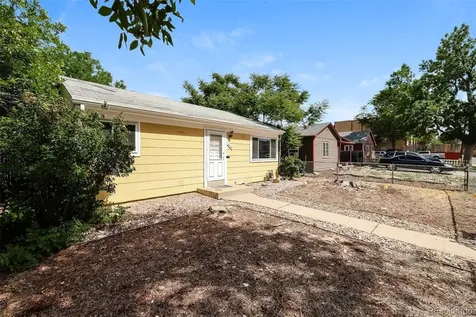 1616 Newark Street Aurora CO 80010