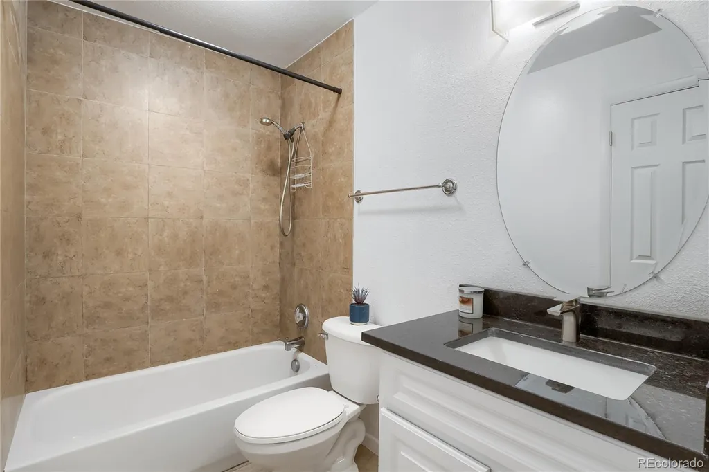 1435 Norfolk Street Aurora CO 80011