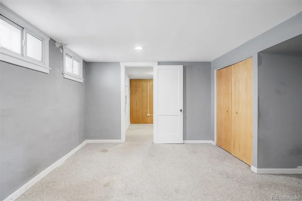 851 S Vine Street Denver CO 80209