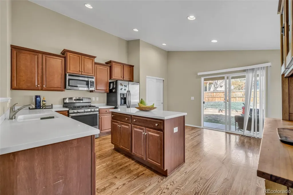 10284 Norfolk Street Commerce City CO 80022