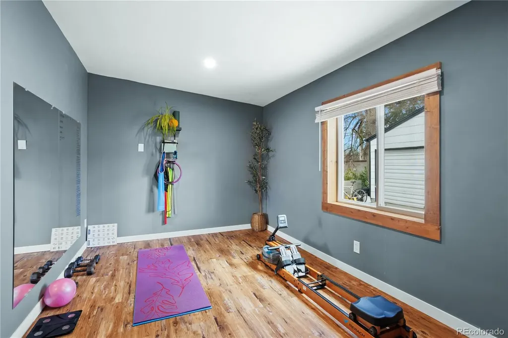 1848 S Stuart Street Denver CO 80219