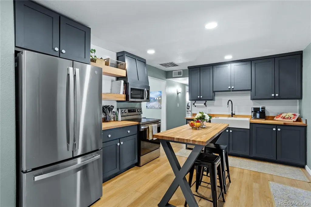 1848 S Stuart Street Denver CO 80219