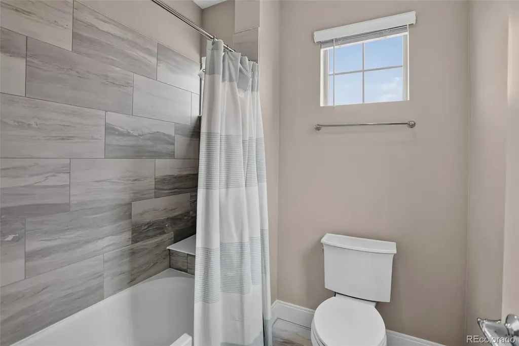 2165 S Orion Street Lakewood CO 80228