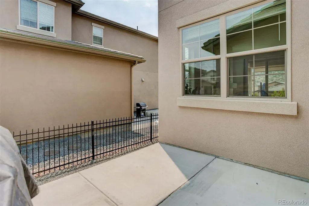 2165 S Orion Street Lakewood CO 80228