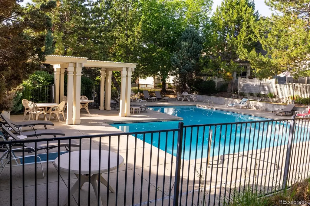 13507 W 63rd Place Arvada CO 80004